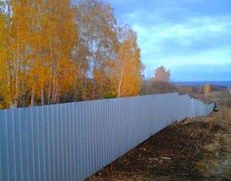 В селе Дмитриевка Бавлинского района установили забор на кладбище - Похоронный портал