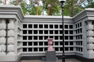 В Хабаровске завершается строительство колумбария на Центральном кладбище - Похоронный портал