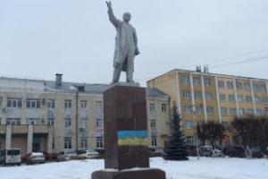 В Новосибирске дело осквернителей памятников передали в суд - Похоронный портал
