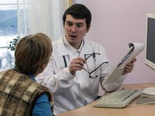 Россияне не доверяют врачам из госклиник, показал опрос - Похоронный портал