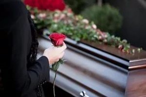 В Сорочинске похоронщики украли деньги, предназначенные для погребения почетных граждан города - Похоронный портал