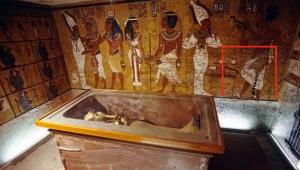 В гробнице Тутанхамона нашли тайную дверь. - Похоронный портал
