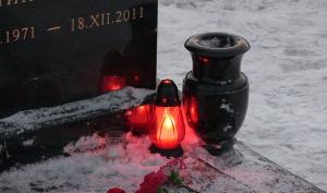 В Мурманске вспоминают погибших на «Кольской» буровой платформе - Похоронный портал