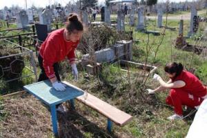 Старое кладбище Майкопа очистят от мусора - Похоронный портал