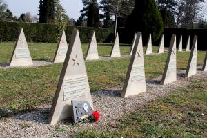 Российская делегация почтила память советских солдат, захороненных в Страсбурге - Похоронный портал