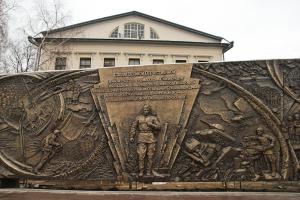 Около 140 памятников погибшим воинам будет отреставрировано в Тюменской области - Похоронный портал