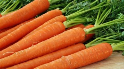 Морковный сок способствует улучшению цвета лица