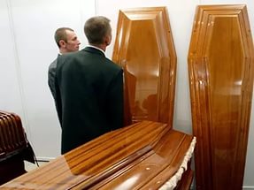 Власти Колпашево создали монополию на похоронный бизнес - Похоронный портал