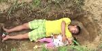 Китаец играет с больной дочерью в могиле, чтобы подготовить к смерти (видео)
