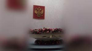 "Как в похоронном бюро". Жители Белгорода потребовали убрать гроб из загса - Похоронный портал