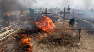 В Рубцовске сгорела значительная часть кладбища - Похоронный портал