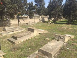 Разграблено старинное русское кладбище в Баку - Похоронный портал