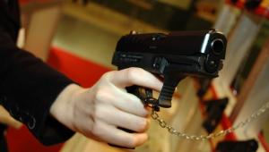 В Москве ребенок выстрелил себе в лоб из отцовского пистолета - Похоронный портал