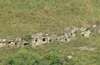 Некрополь в верховьях ущелья Шубшурук (видео)