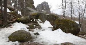 Спасатели нашли пропавшего 8 дней назад на «Столбах» туриста: замерз насмерть - Похоронный портал