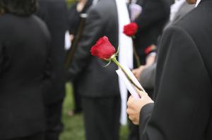 Ритуальное агентство пыталось заживо похоронить новокузнечанку - Похоронный портал