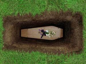 Умереть в Курахово станет дороже - Похоронный портал