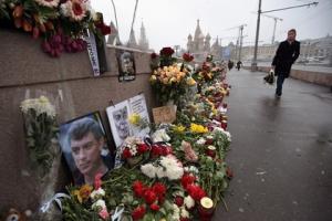 Московская мэрия отказалась увековечить память Немцова - Похоронный портал