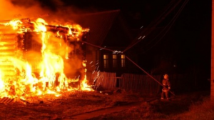 При пожаре в ночном клубе в Бухаресте погибли 27 человек - Похоронный портал