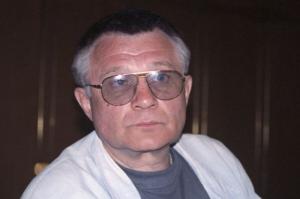 В Москве скончался кинорежиссер Александр Сурин - Похоронный портал