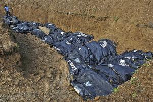 В Косово нашли массовые захоронения сербов (фото) - Похоронный портал