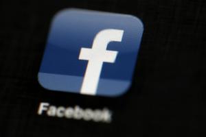 Британка зарезала бойфренда из-за его пристрастия к Facebook - Похоронный портал