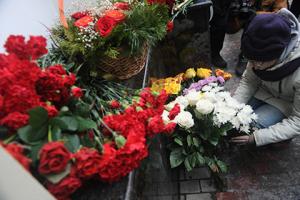 Прошли похороны первой опознанной жертвы катастрофы Ту-154 - Похоронный портал