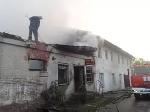 В Ростовской области горел магазин ритуальных услуг