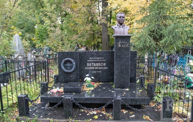 На содержание казанских кладбищ в 2018 году выделили 1,8 млн рублей - Похоронный портал