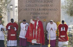 В Вербное воскресенье Папа Франциск размышлял о людях, терпящих гонения за верность Христу - Похоронный портал
