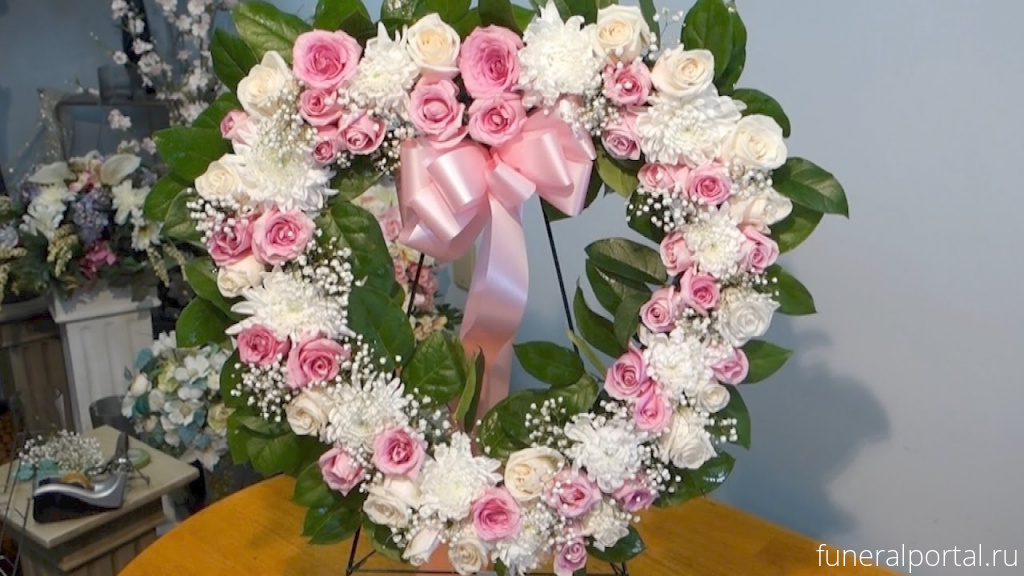 Рассказов. Жителям рекомендовали не приносить искусственные цветы на кладбища - Похоронный портал