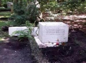 В Мюнхене осквернили могилу Бандеры - Похоронный портал