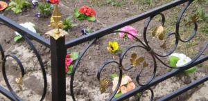 На Ставрополье задержали вора, кравшего ограды с кладбища - Похоронный портал