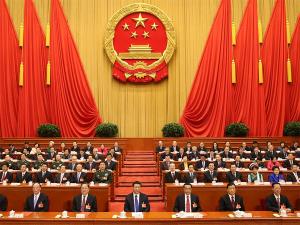 В Китае ужесточат правила похорон членов Компартии - Похоронный портал