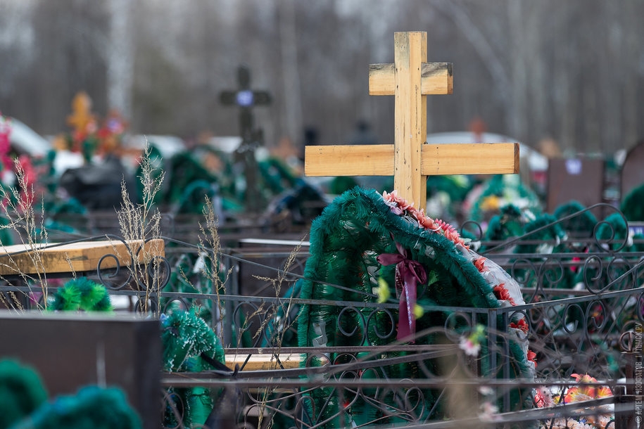 Власти: камеры на томских кладбищах фиксируют незаконные захоронения - Похоронный портал