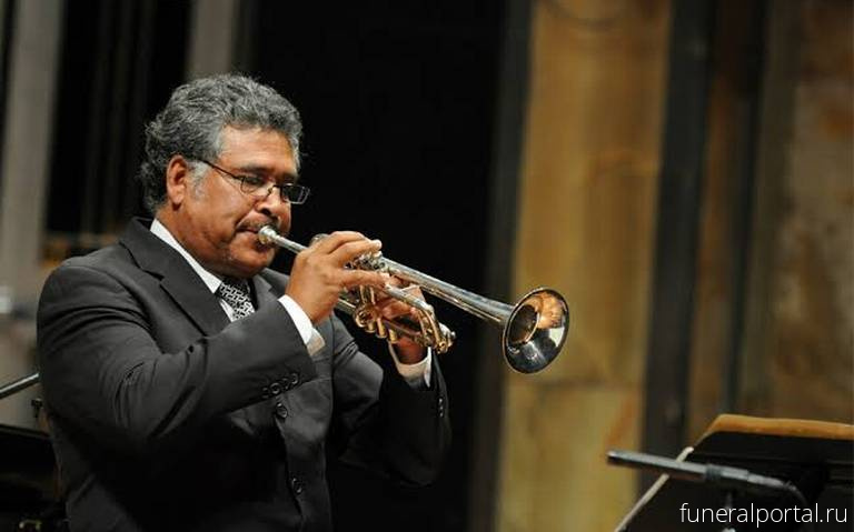 Скончался мексиканский дирижер оркестра и трубач Хуан Мануэль Арперо (Juan Manuel Arpero) - Похоронный портал