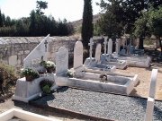 На Кипре прошел мемориальный митинг памяти русских офицеров - Похоронный портал