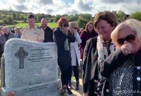 Умерший ирландец разыграл родственников на своих похоронах - Похоронный портал