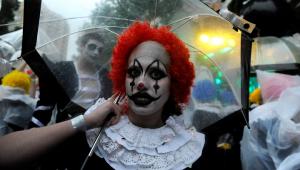 Во Франции участились нападения "злобных клоунов" на людей - Похоронный портал
