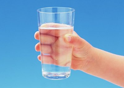 8 признаков того, что вы выпиваете недостаточное количество воды