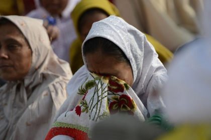 В результате давки на похоронах в Мумбаи погибли 18 человек - Похоронный портал