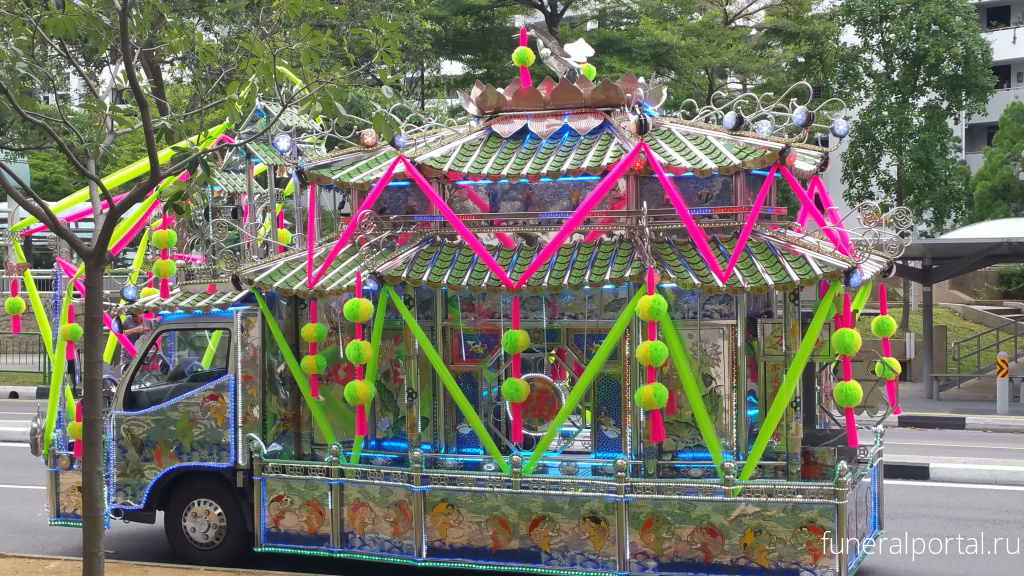 Support funeral needs of young, vulnerable Singaporeans - Похоронный портал