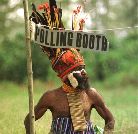 Каннибалы Папуа - Новой Гвинеи съели избирателей  - Похоронный портал