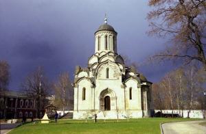 Древние захоронения нашли в Спасо-Андрониковом монастыре (видео) - Похоронный портал