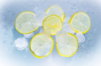 Лимоны приносят больше пользы в замороженном виде