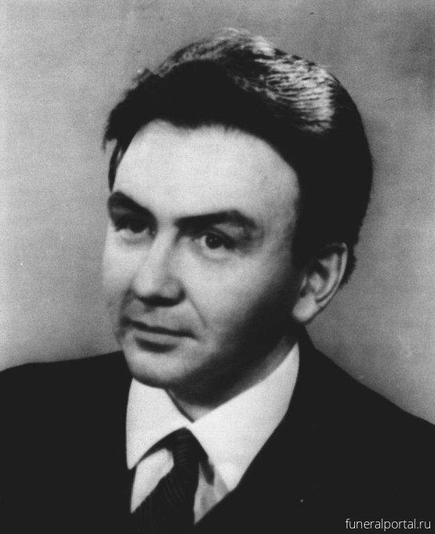 Умер правнук Якопо Ферретти, итальянский музыкант Пьетро Спада - Похоронный портал