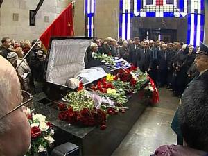 Виктора Хрекова похоронят в среду на Троекуровском кладбище - Похоронный портал