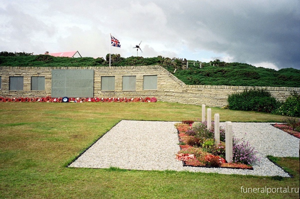 Blue Beach Military Cemetery - Похоронный портал