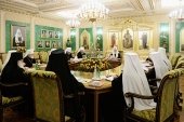 Под председательством Святейшего Патриарха Кирилла началось первое в 2015 году заседание Священного Синода Русской Православной Церкви - Похоронный портал