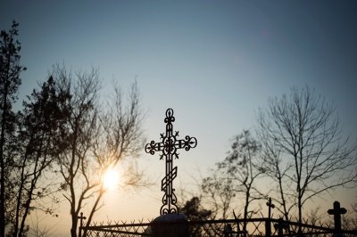 Как вести себя на кладбище христианину